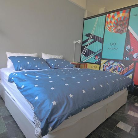 Avery Case Tainan Room photo
